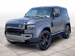 2026 Land Rover Defender 90 V8 SUV