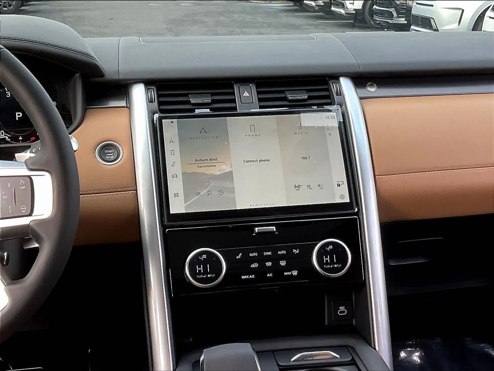 2025 Land Rover Discovery Metropolitan Edition - Photo 9