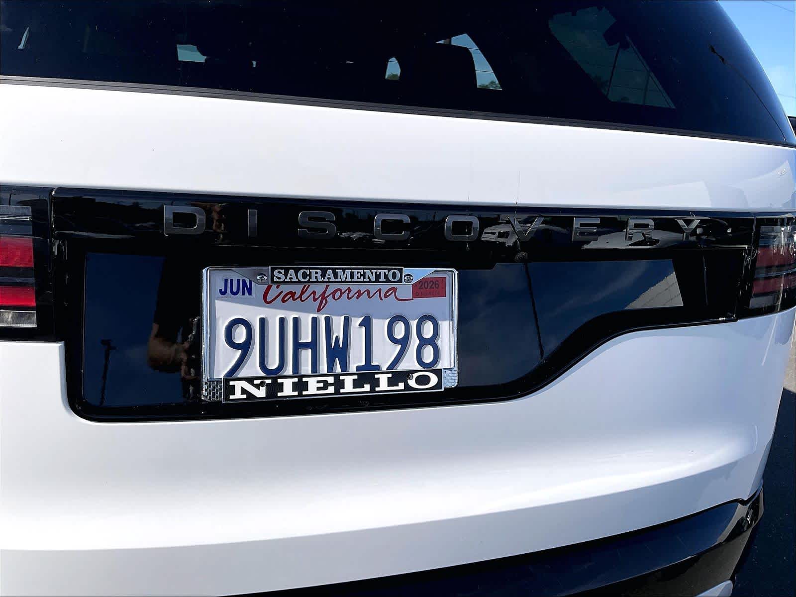 2025 Land Rover Discovery Dynamic SE - Photo 10