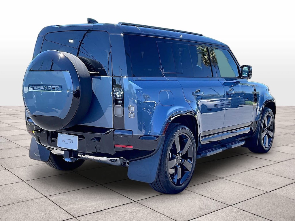 New 2026 Land Rover Defender 110 X-Dynamic SE SUV