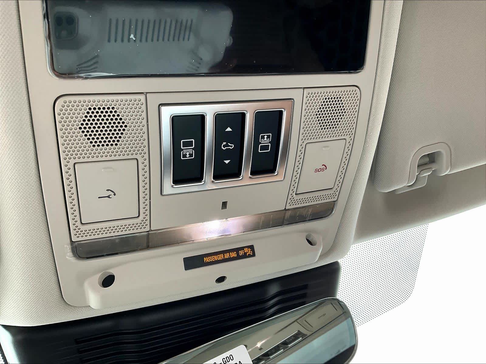 2025 Land Rover Discovery Metropolitan Edition - Photo 23