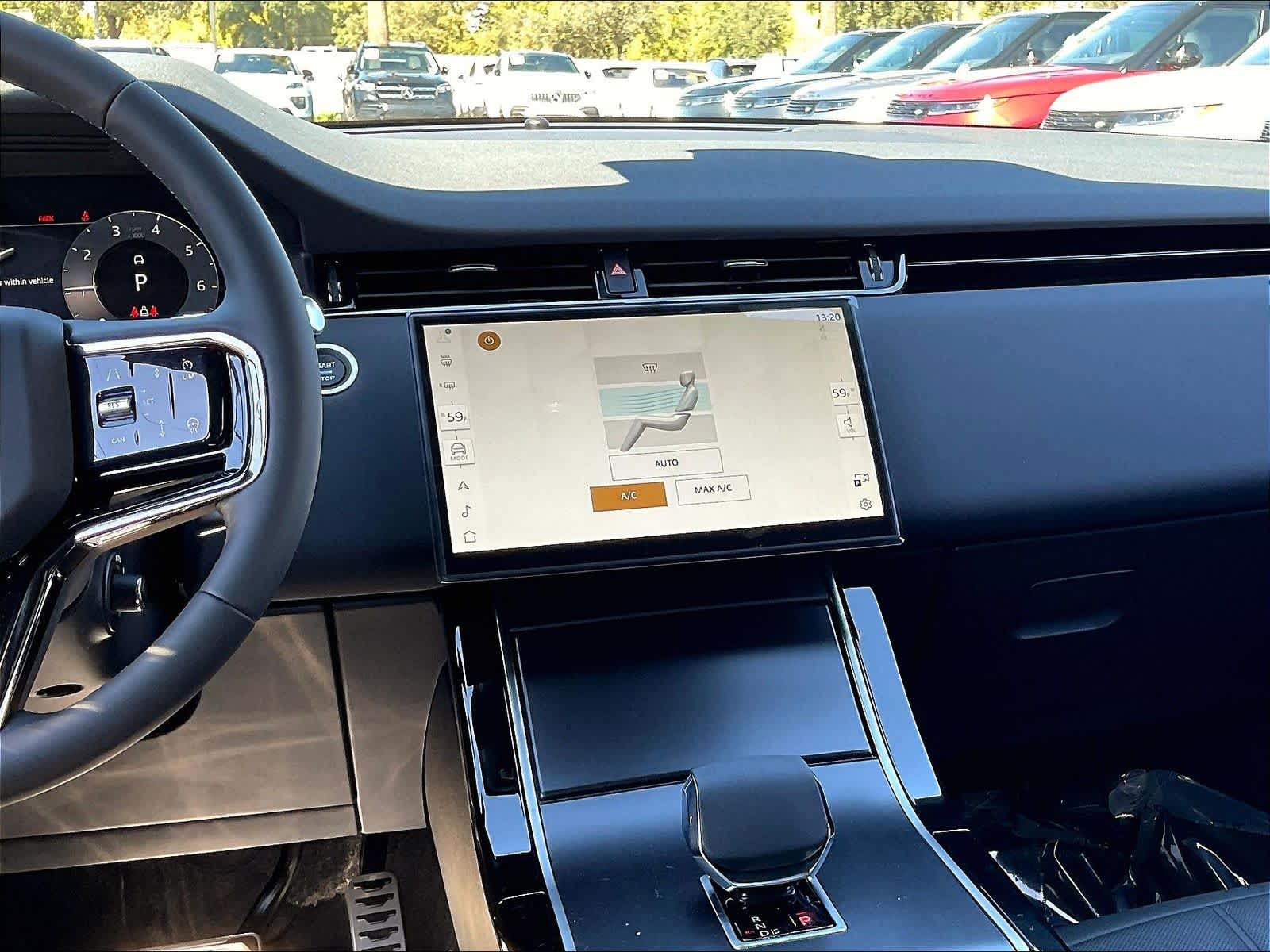 2026 Land Rover Range Rover Evoque Dynamic SE - Photo 9