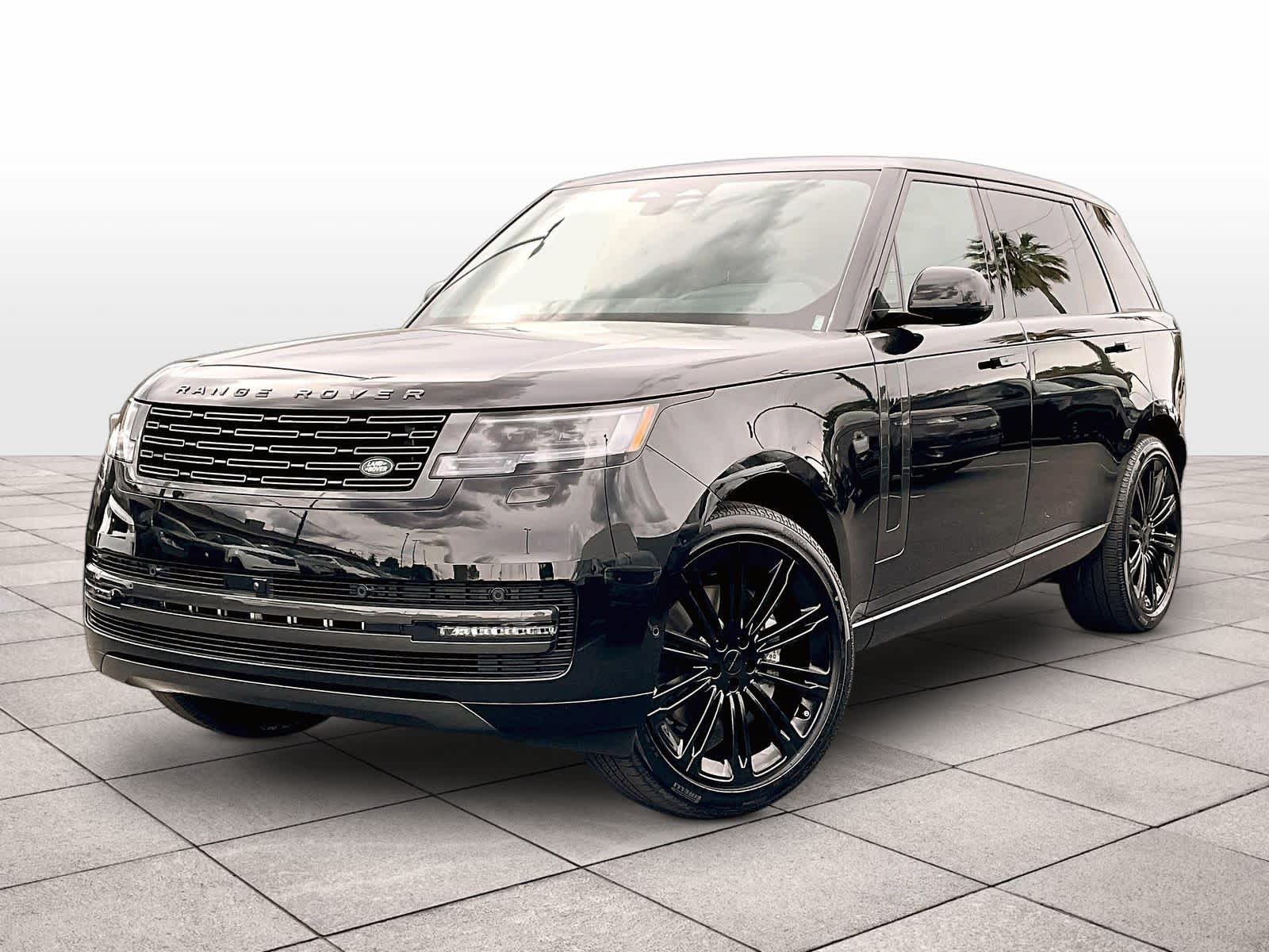 2026 Land Rover Range Rover 3.0 SE LWB 7's photo