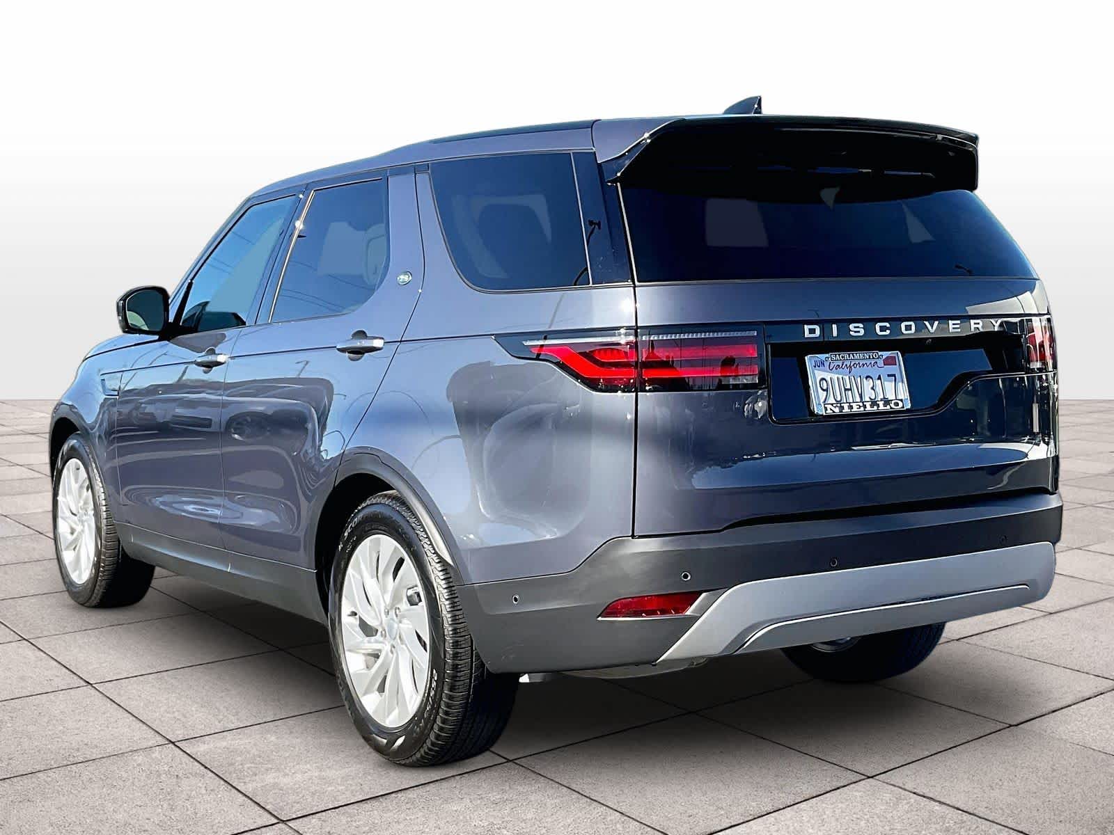 2025 Land Rover Discovery S - Photo 14