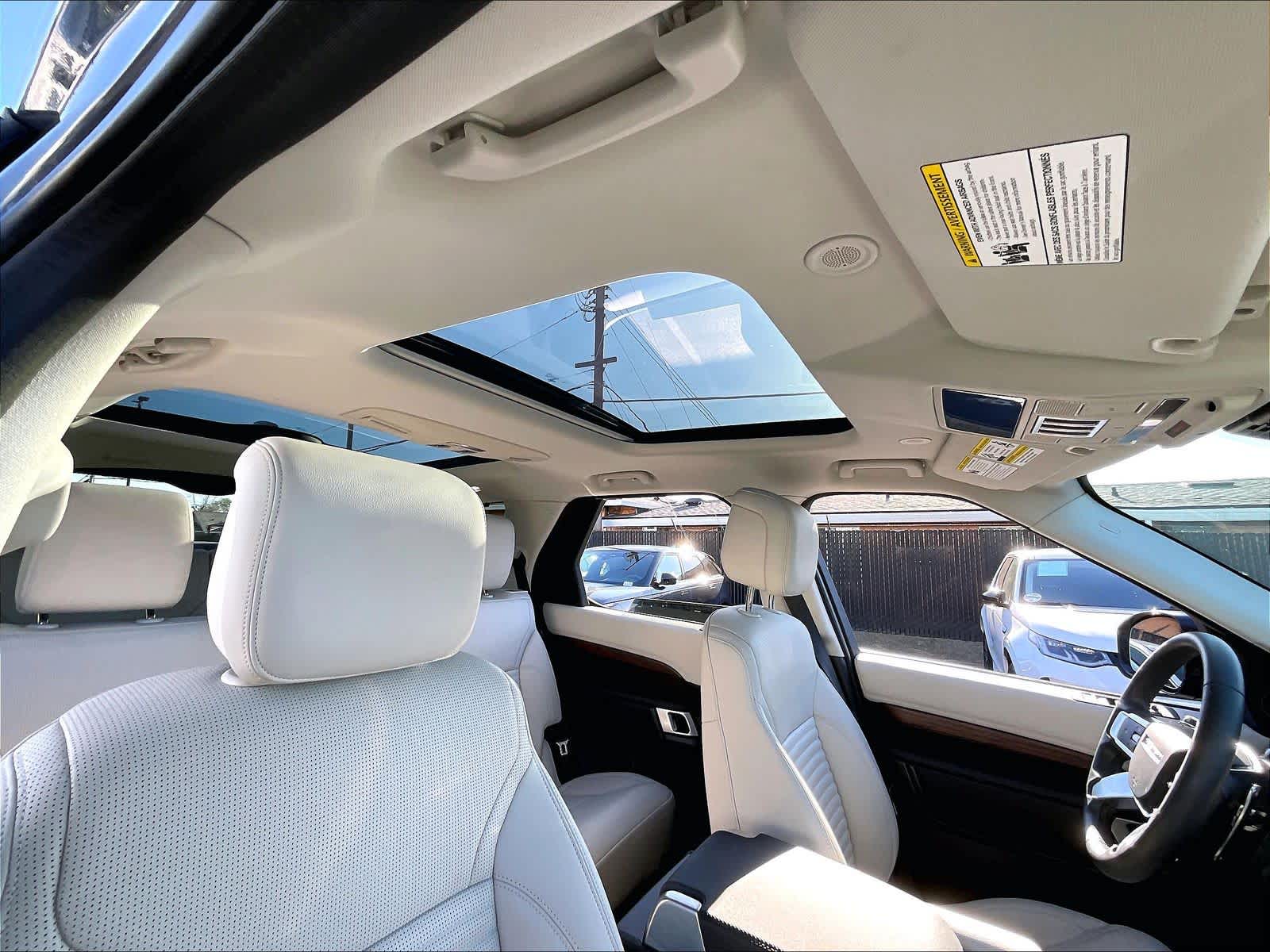 2025 Land Rover Discovery S - Photo 24