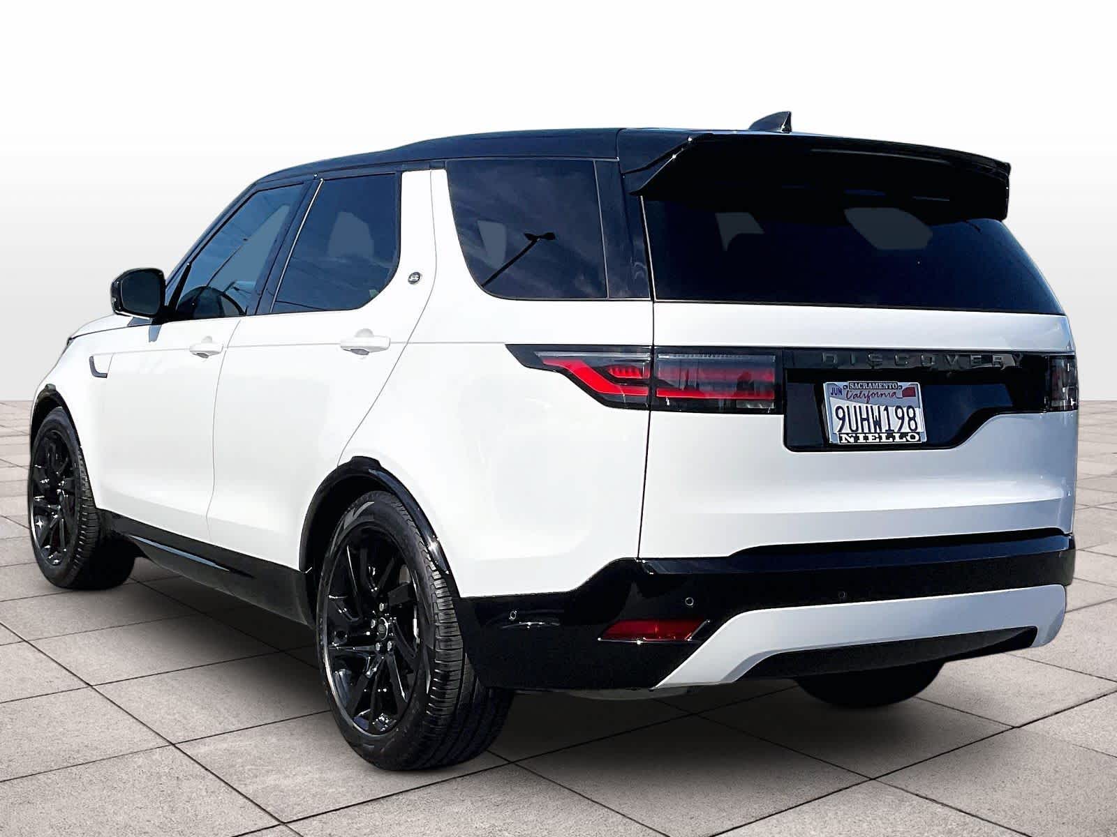 2025 Land Rover Discovery Dynamic SE - Photo 13