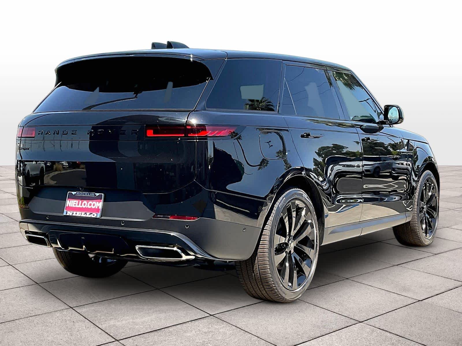 Used 2024 Land Rover Range Rover Sport SE P360
