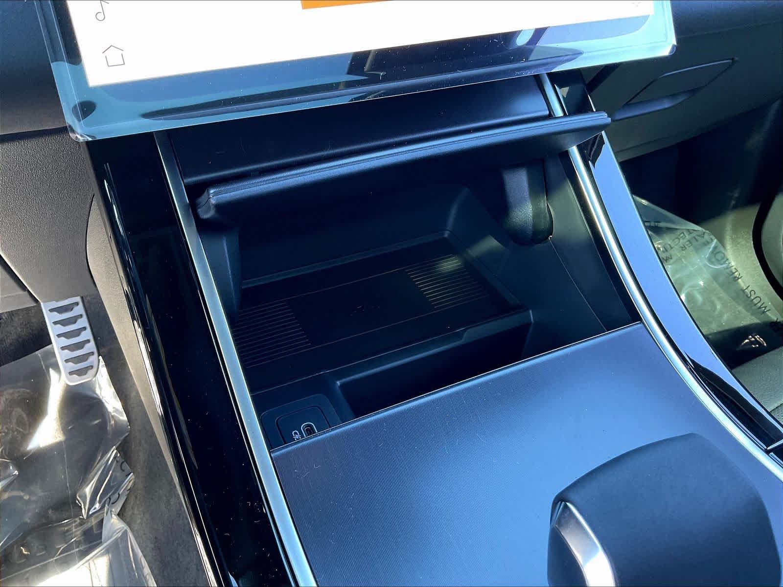 2026 Land Rover Range Rover Evoque Dynamic SE - Photo 23