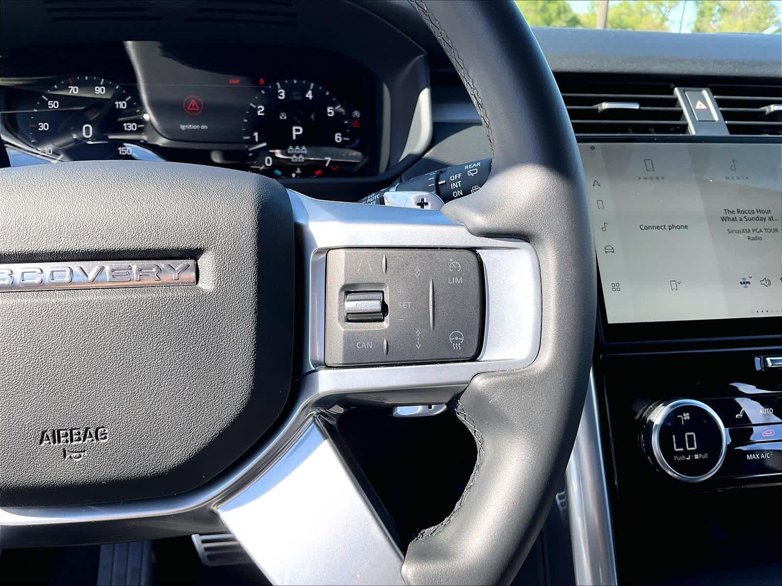 2025 Land Rover Discovery Dynamic SE - Photo 20