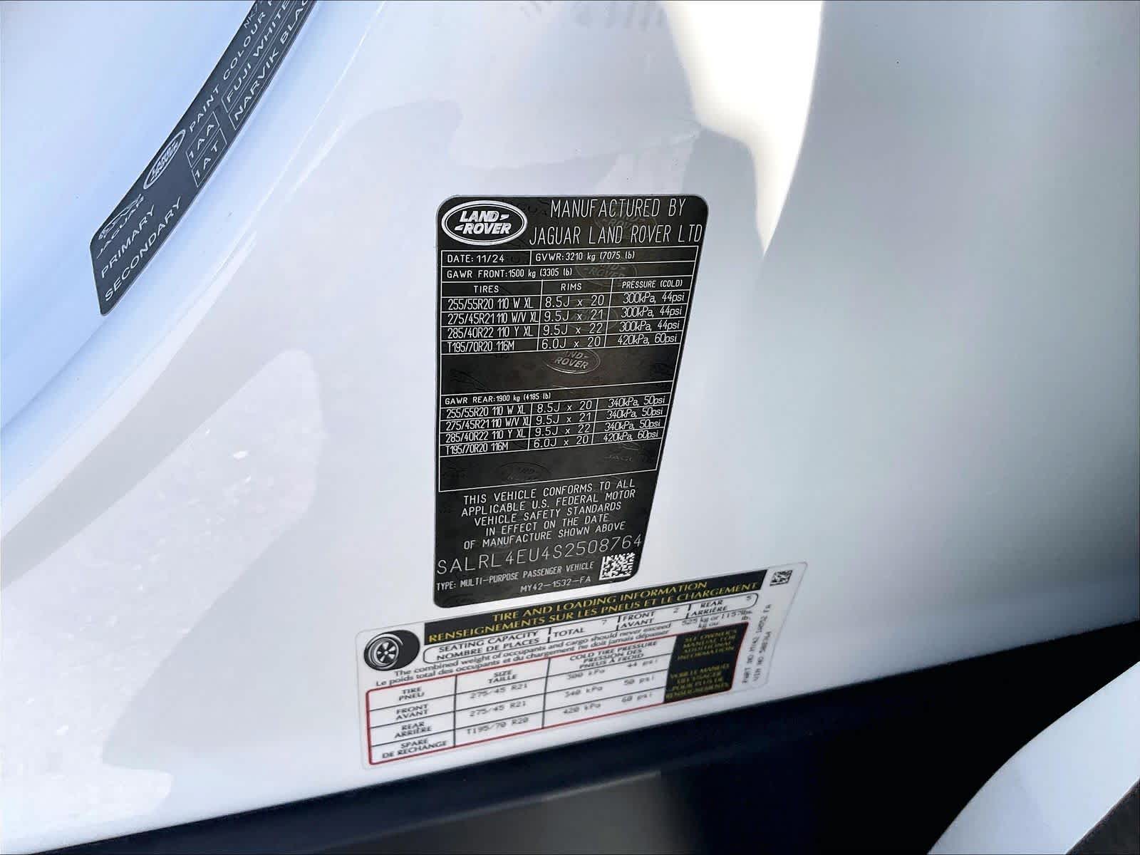2025 Land Rover Discovery Dynamic SE - Photo 32