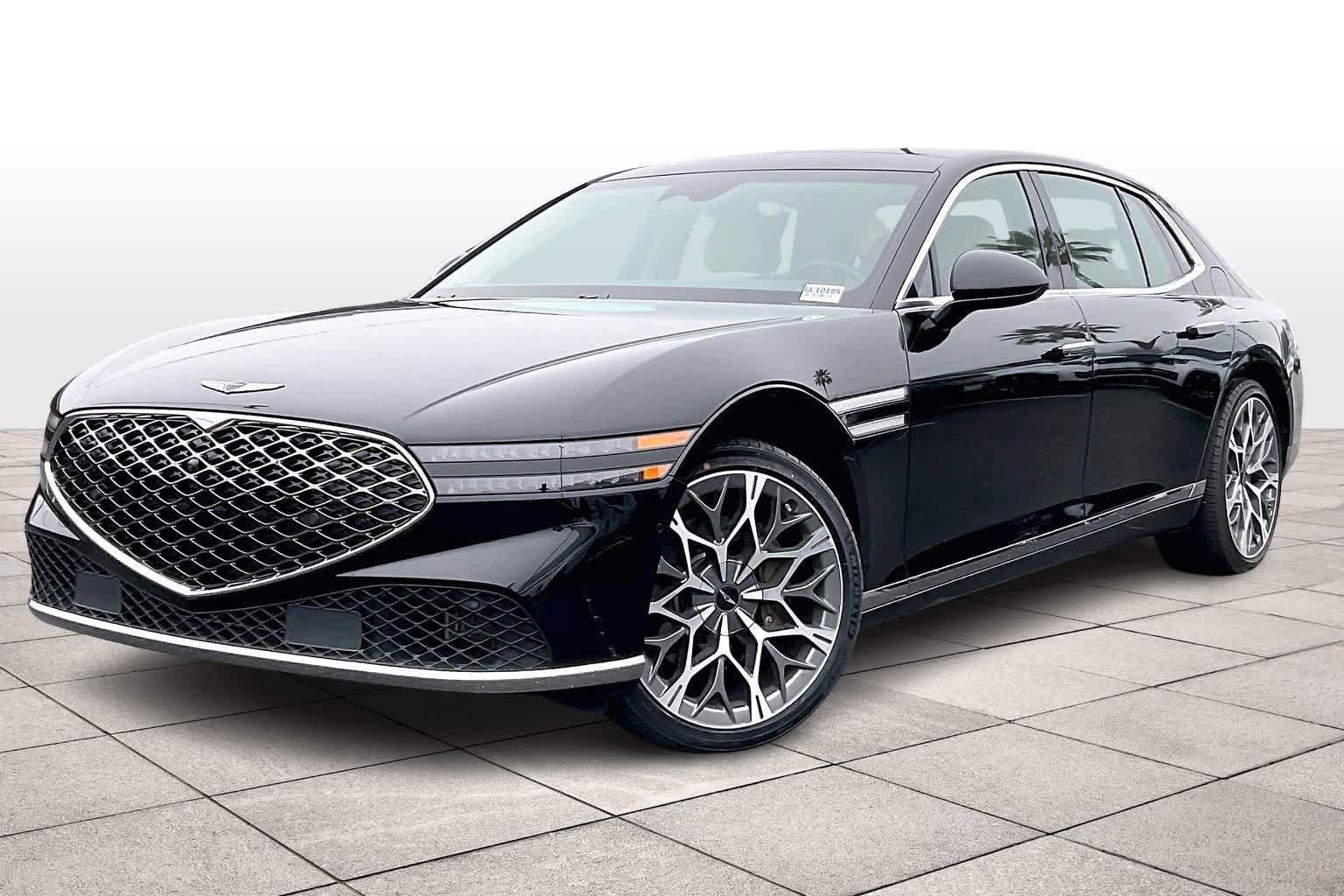 2024 GENESIS G90 Base's photo