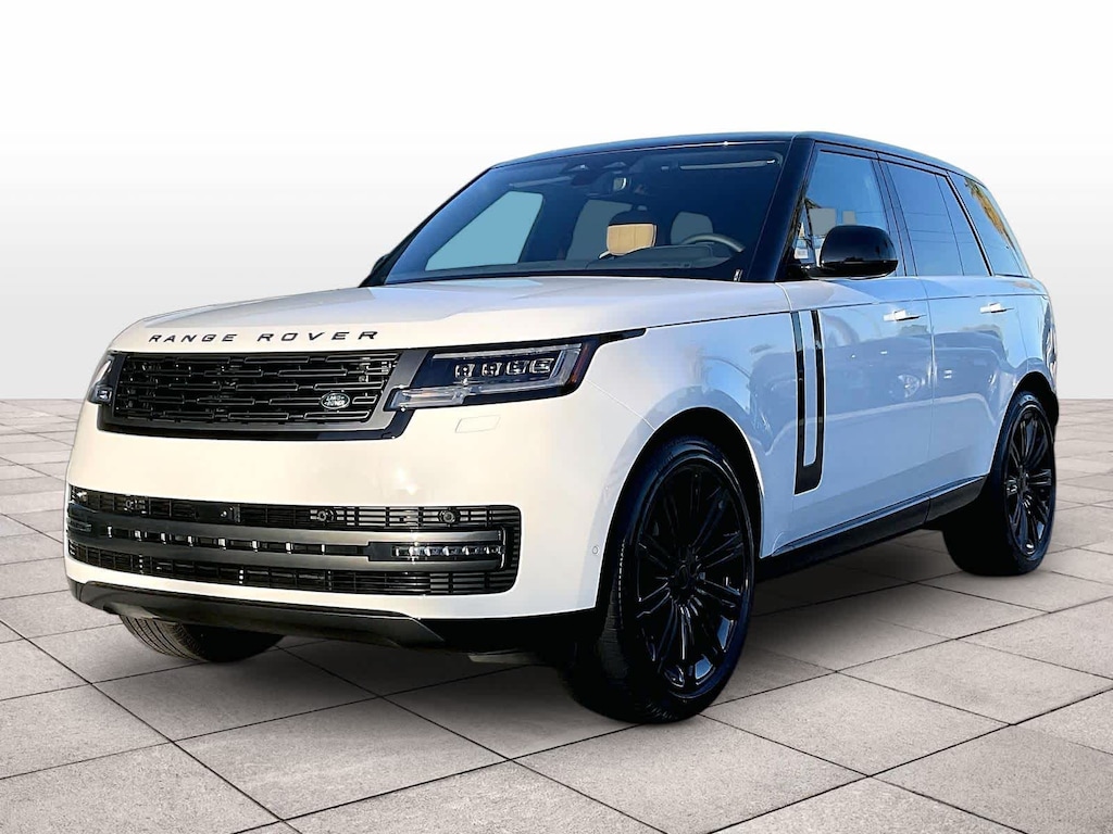 New 2026 Land Rover Range Rover SE SUV