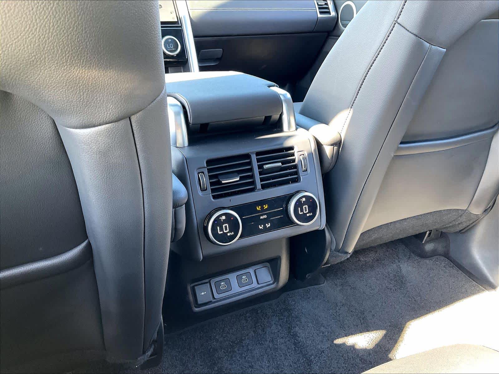 2025 Land Rover Discovery Dynamic SE - Photo 35