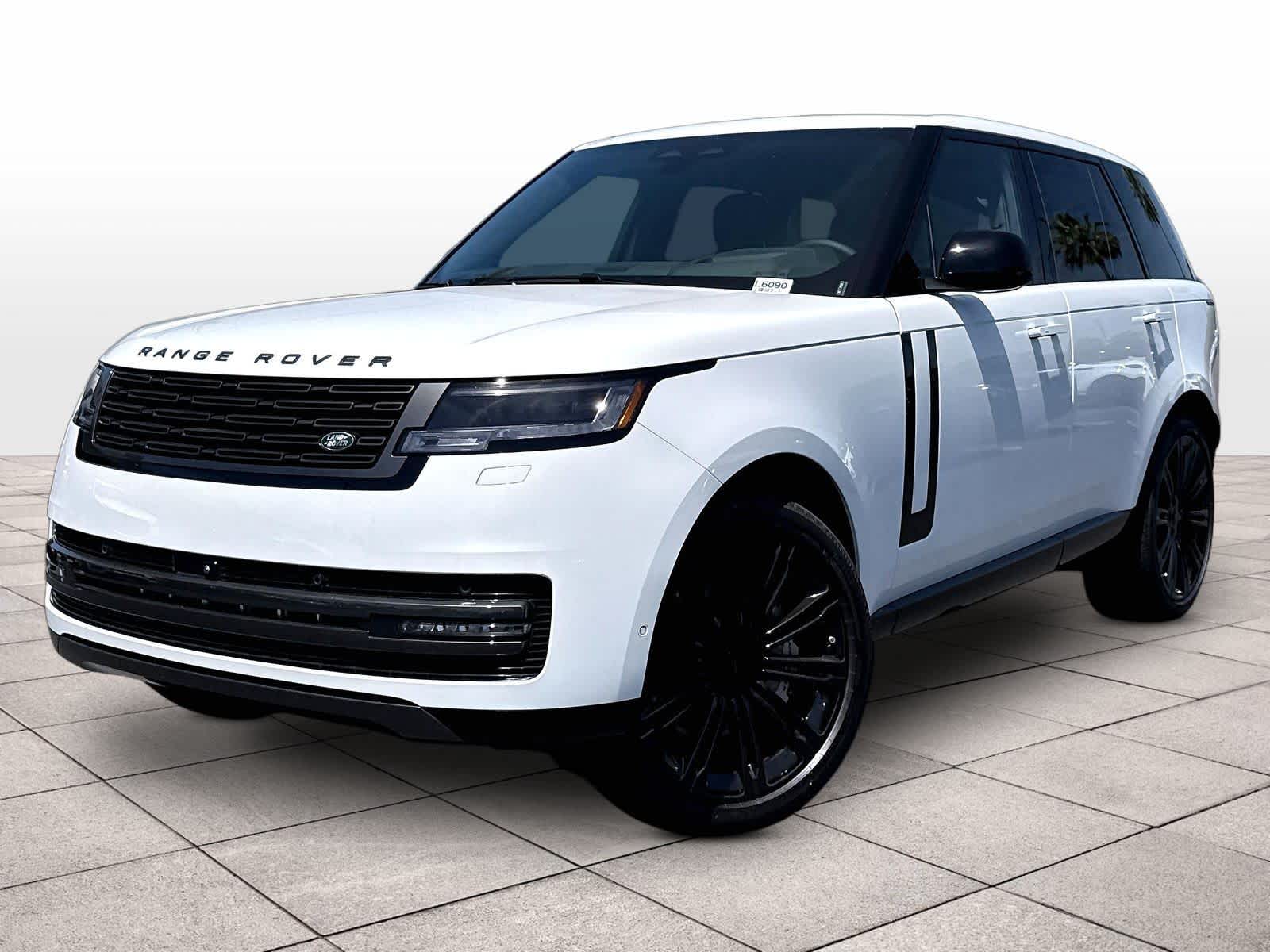 2026 Land Rover Range Rover 4.4 SE SWB's photo