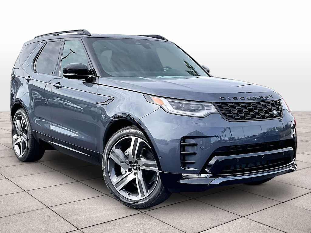 New 2026 Land Rover Discovery Dynamic SE SUV