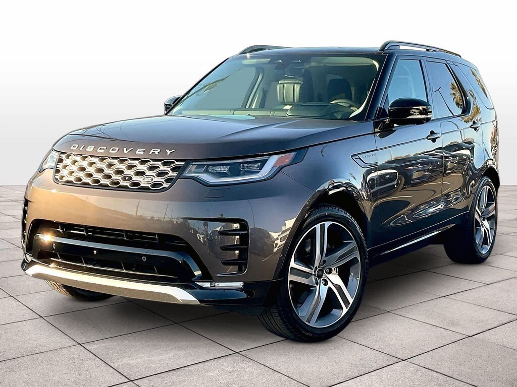 New 2025 Land Rover Discovery Metropolitan Edition SUV