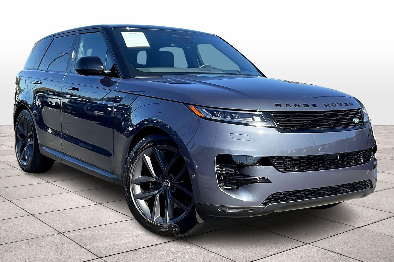2025 Land Rover Range Rover Sport SE photo 2