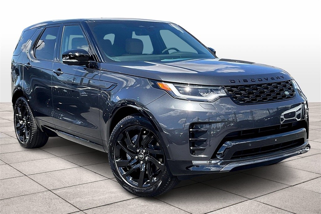 2025 Land Rover Discovery SE photo 2