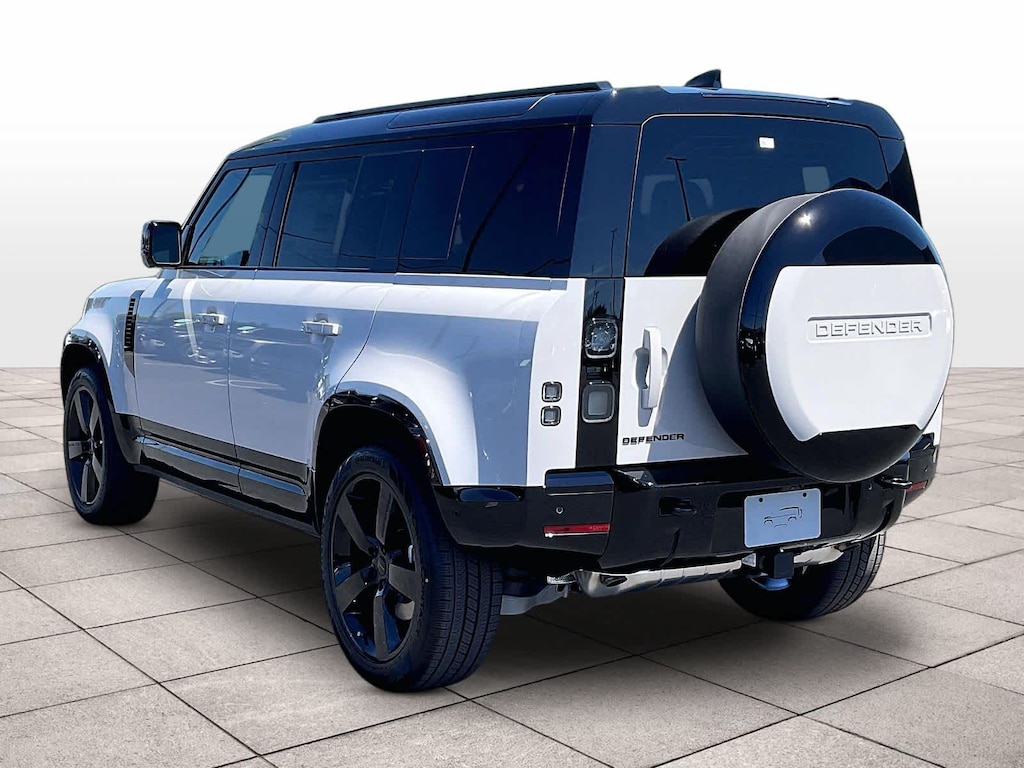 New 2026 Land Rover Defender 110 X-Dynamic SE SUV