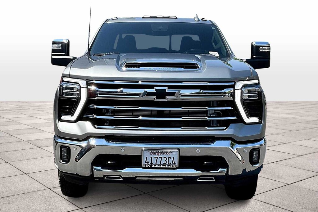 Used 2025 Chevrolet Silverado 3500HD LTZ 4WD Crew Cab 172 4WD Crew Cab 172