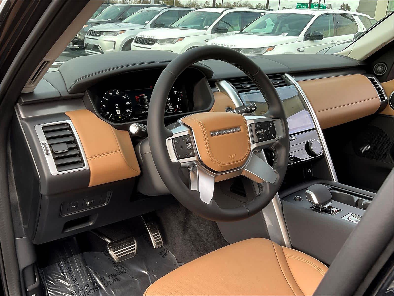 2025 Land Rover Discovery Metropolitan Edition - Photo 8