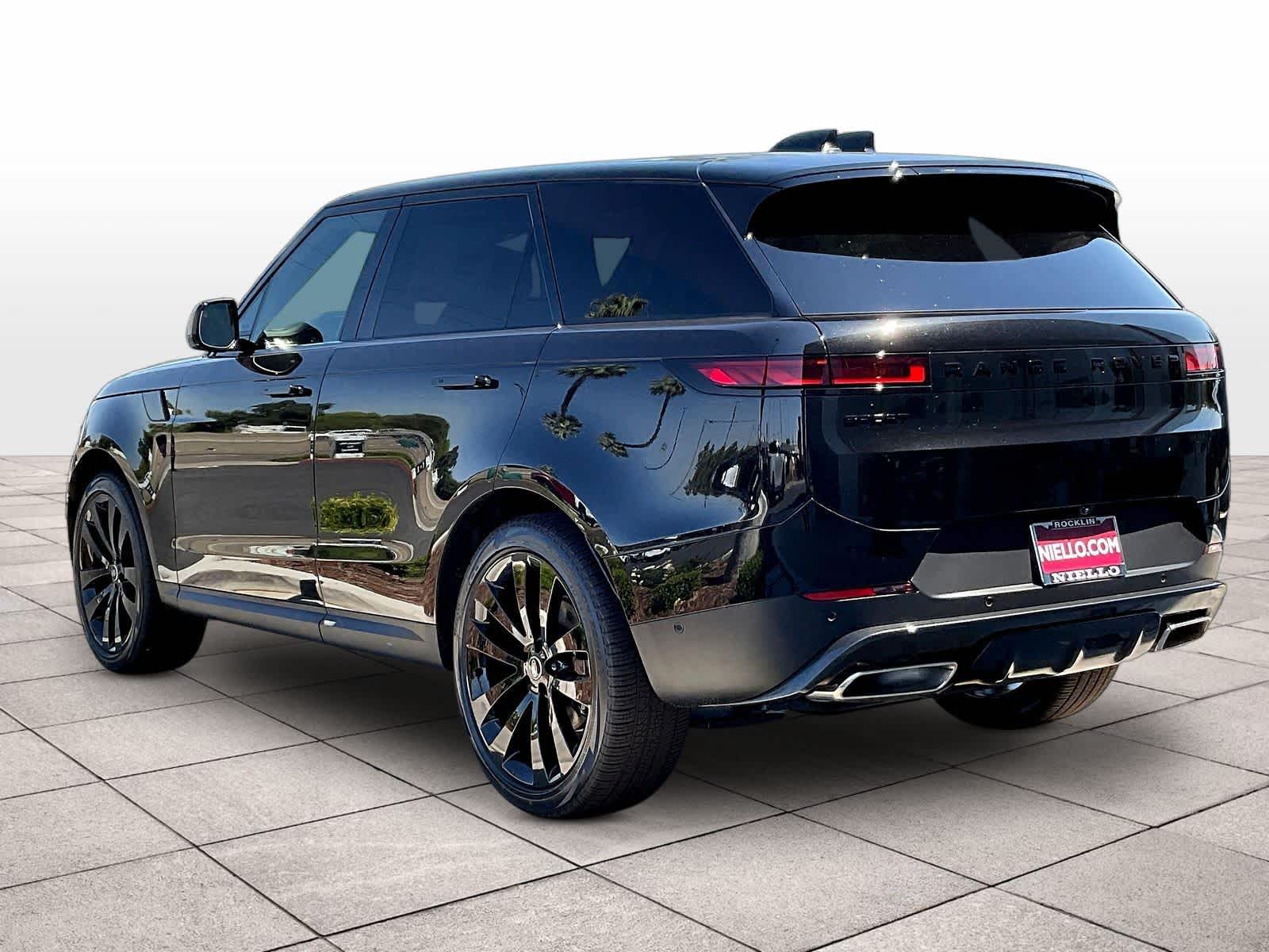 Used 2024 Land Rover Range Rover Sport SE P360