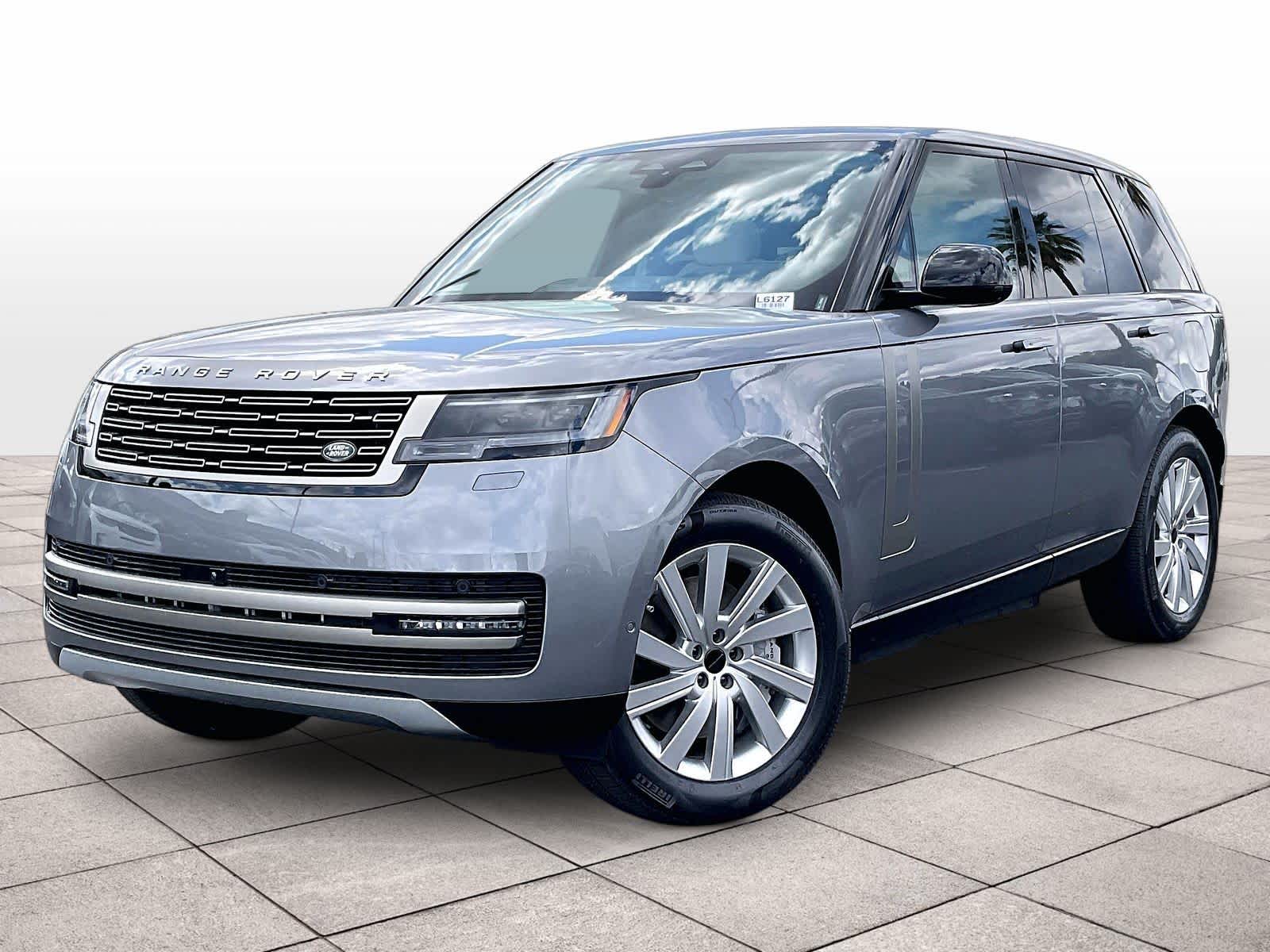 2026 Land Rover Range Rover 3.0 PHEV SE SWB's photo