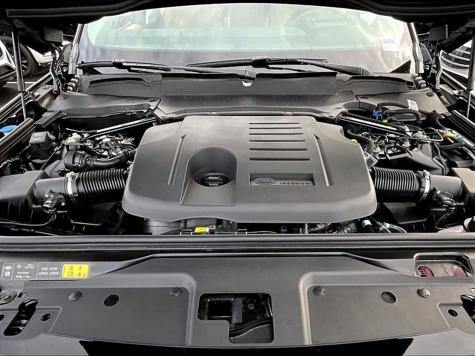 2025 Land Rover Discovery Metropolitan Edition - Photo 13