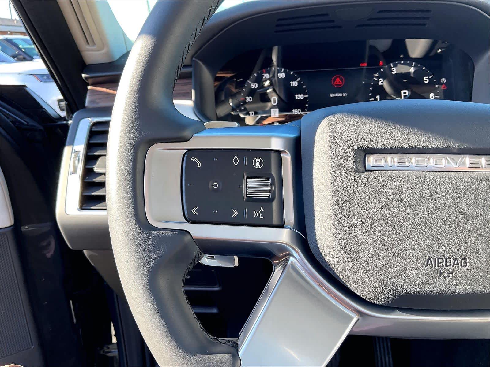 2025 Land Rover Discovery S - Photo 20