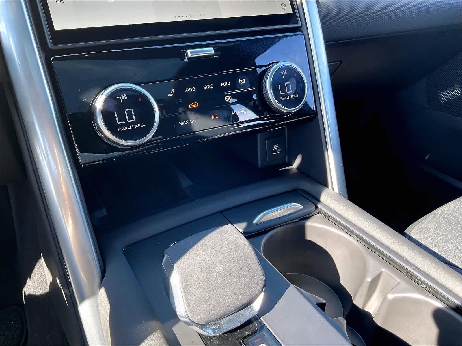 2025 Land Rover Discovery Dynamic SE - Photo 34