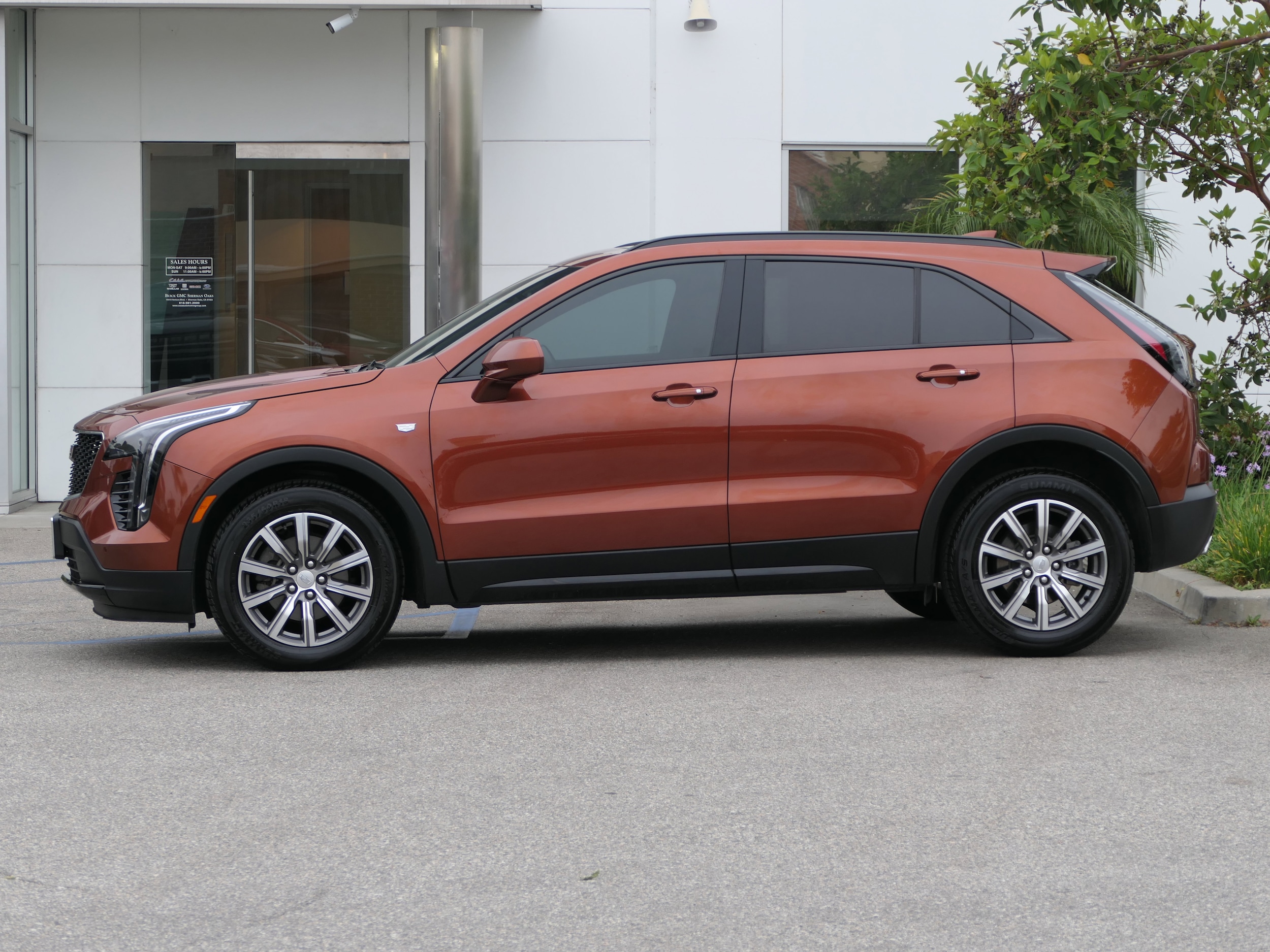 Used 2019 Cadillac XT4 Sport with VIN 1GYFZER40KF140627 for sale in Sherman Oaks, CA