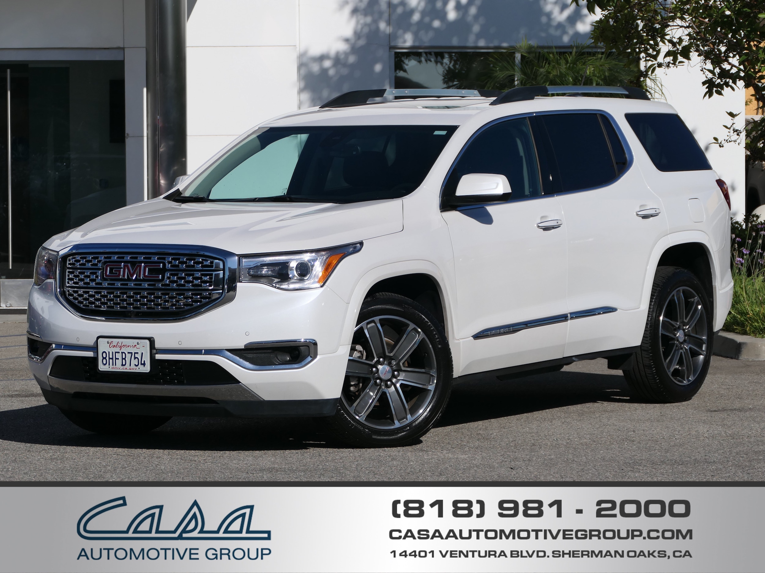 White Frost Tricoat 2018 GMC Acadia SUV / Crossover Four-Wheel Drive Automatic