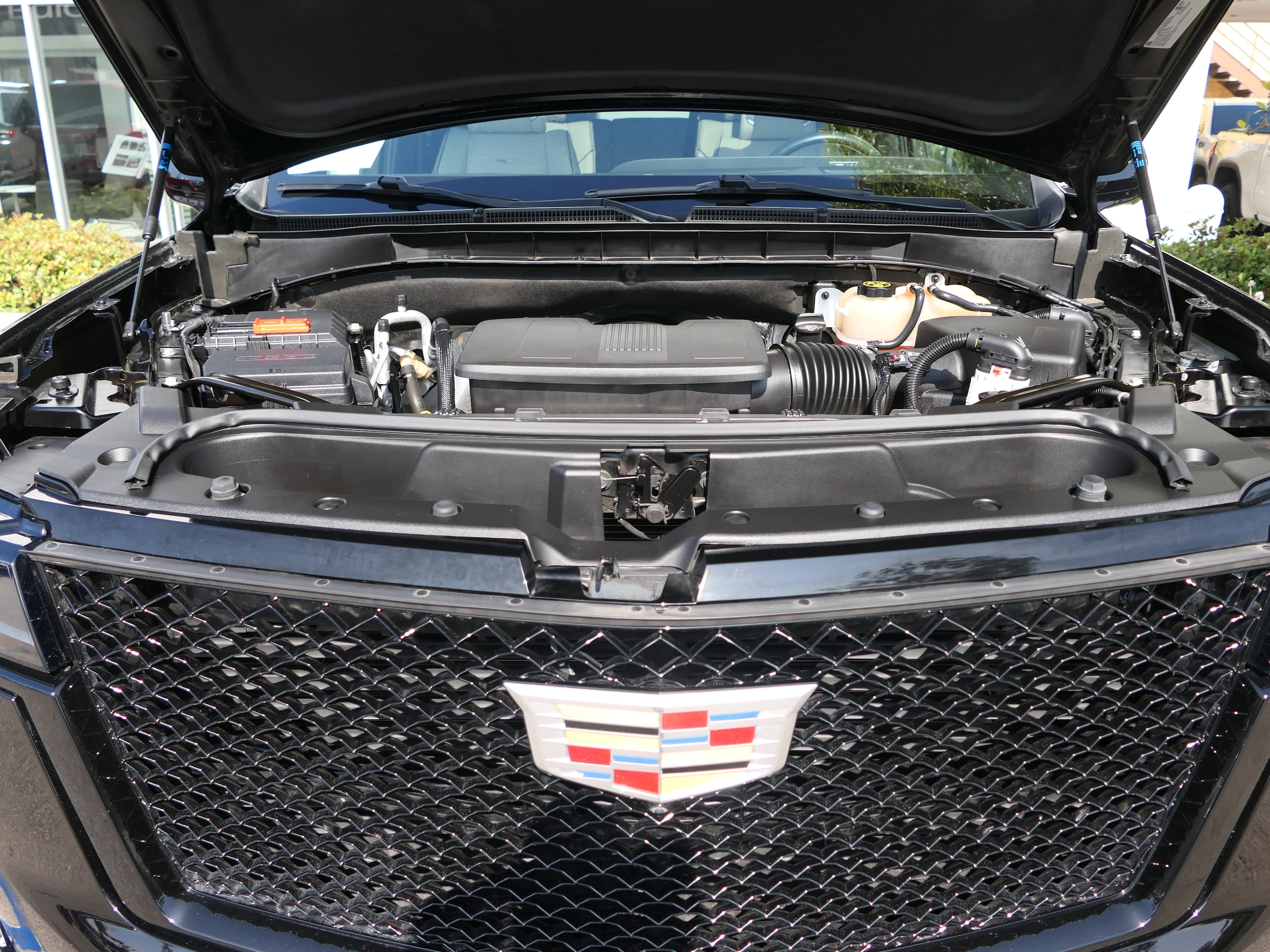 2023 Cadillac Escalade Sport - Photo 30