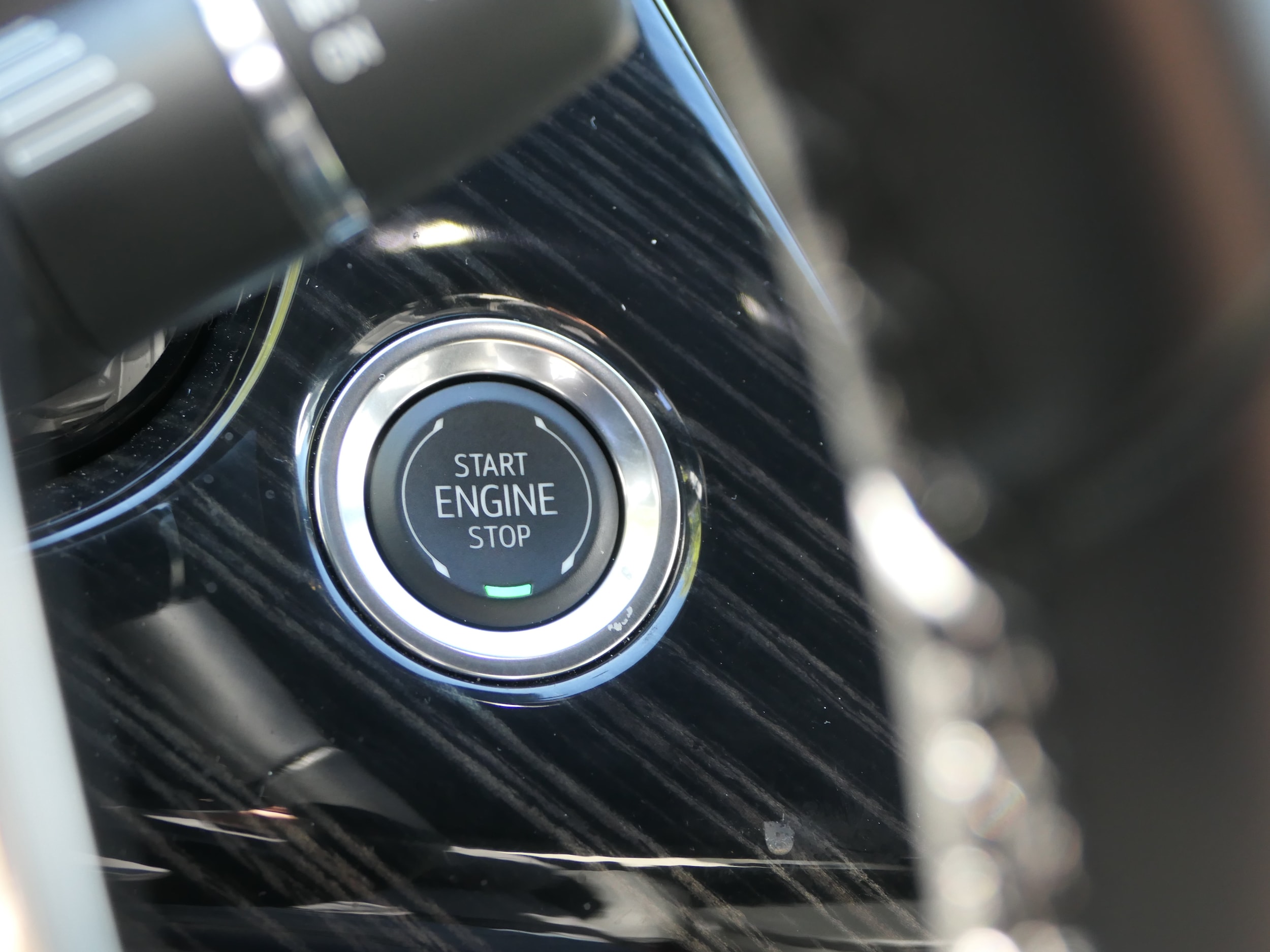 2025 Cadillac XT6 Premium Luxury - Photo 18