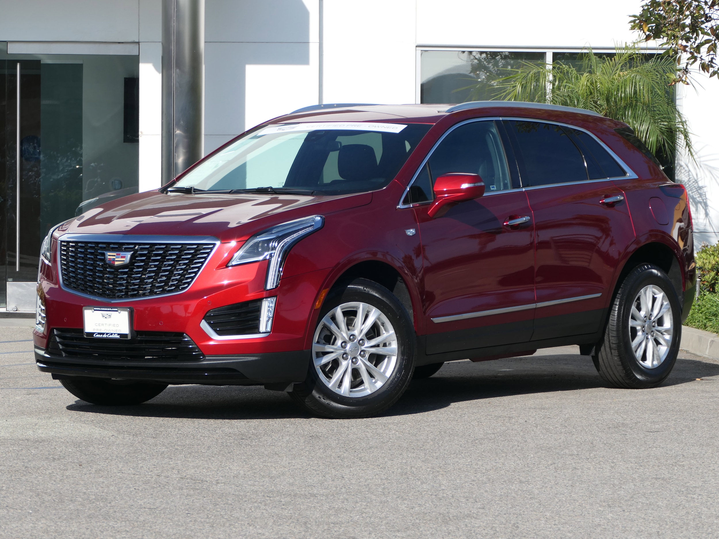 Infrared Tintcoat 2022 Cadillac XT5 Luxury FWD SUV / Crossover Front-Wheel Drive Automatic
