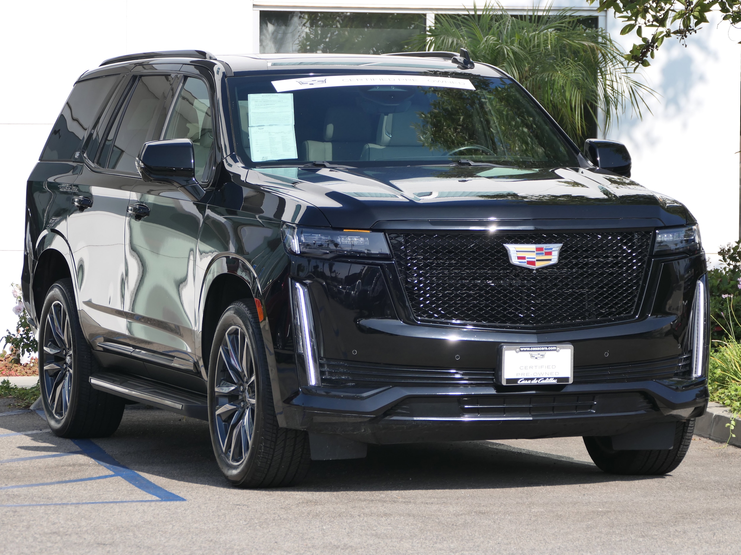 2023 Cadillac Escalade Sport - Photo 8