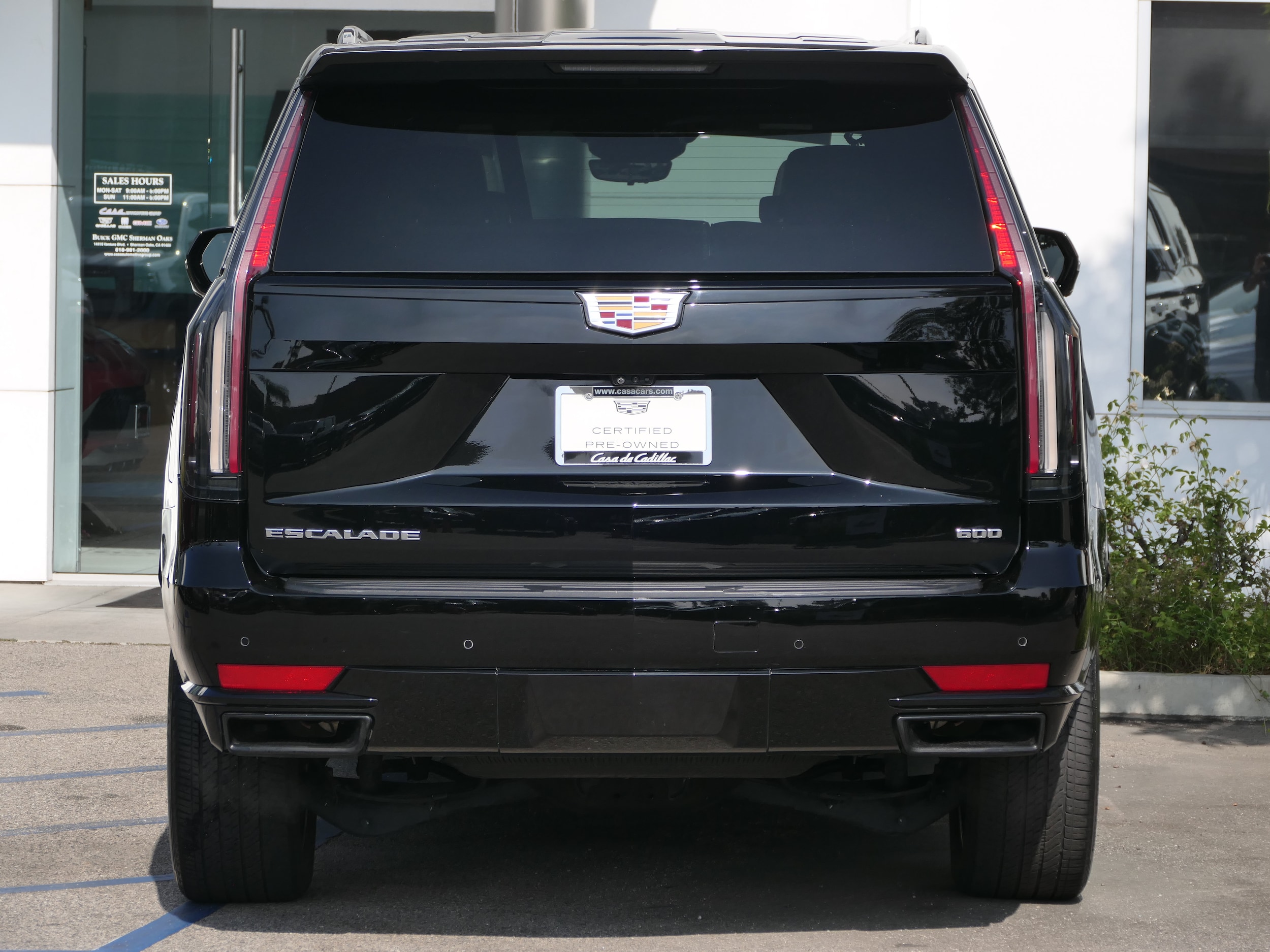 2023 Cadillac Escalade Sport - Photo 4