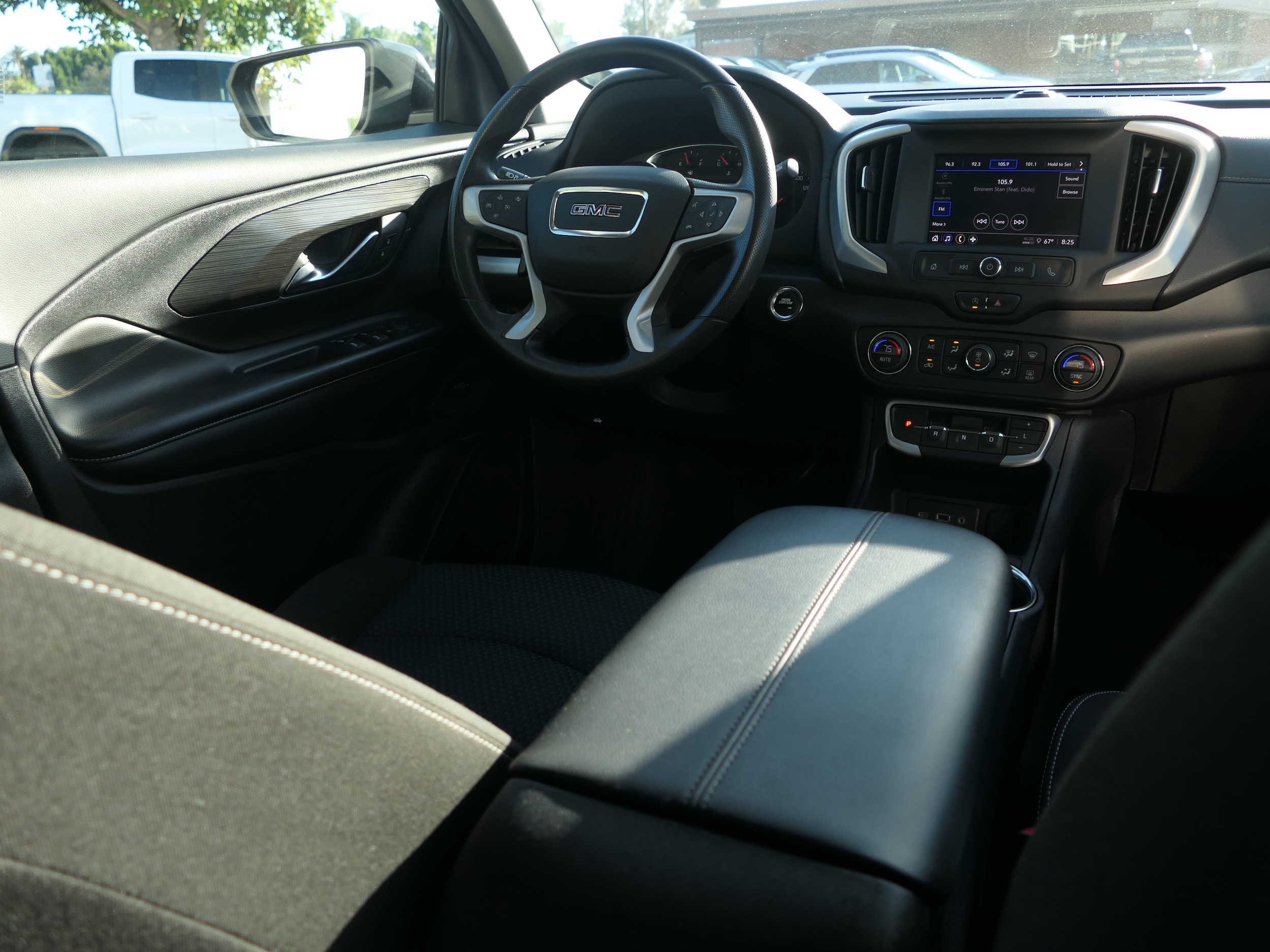 2022 GMC Terrain SLE - Photo 24