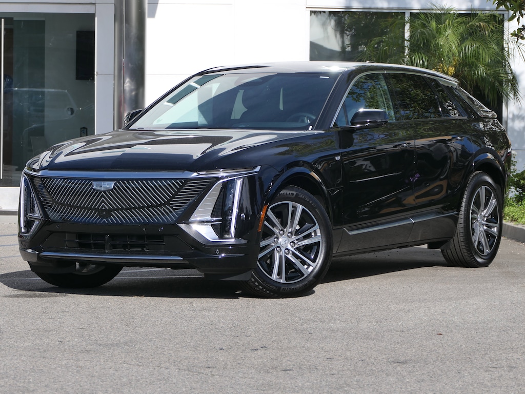 Used 2026 CADILLAC LYRIQ Premium Luxury SUV