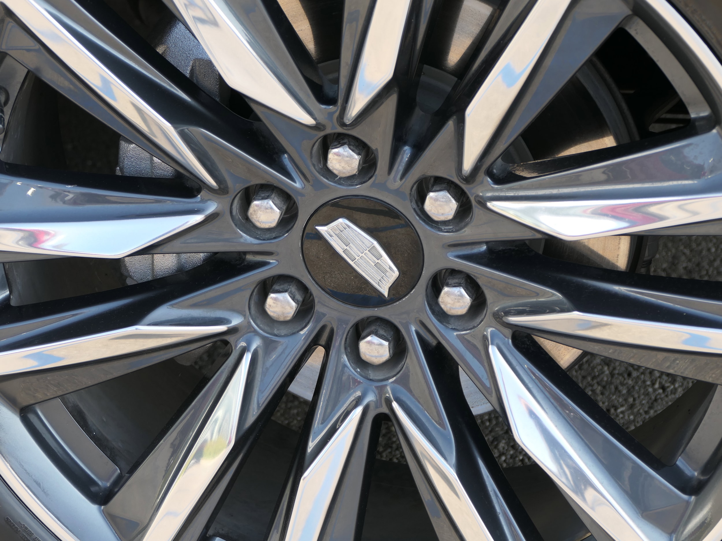2023 Cadillac Escalade Sport - Photo 12