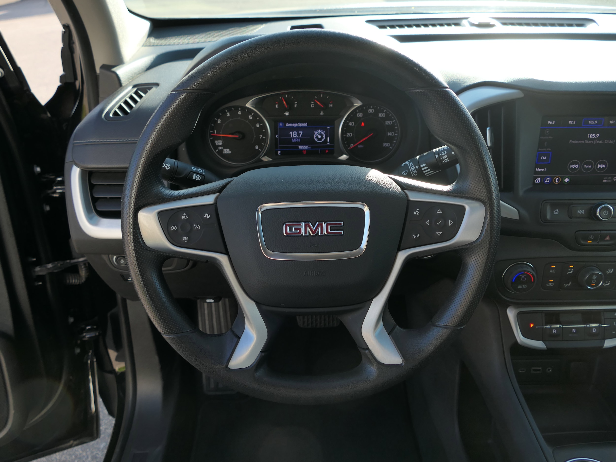 2022 GMC Terrain SLE - Photo 16