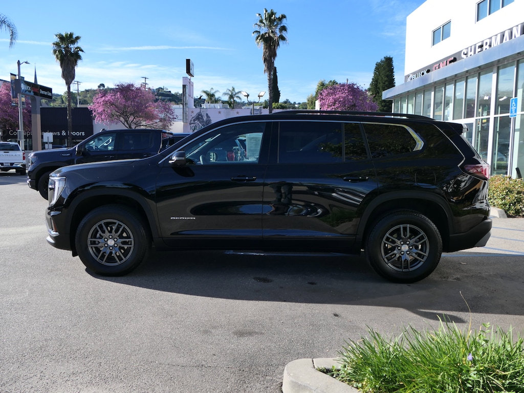 Used 2026 GMC Acadia Elevation SUV