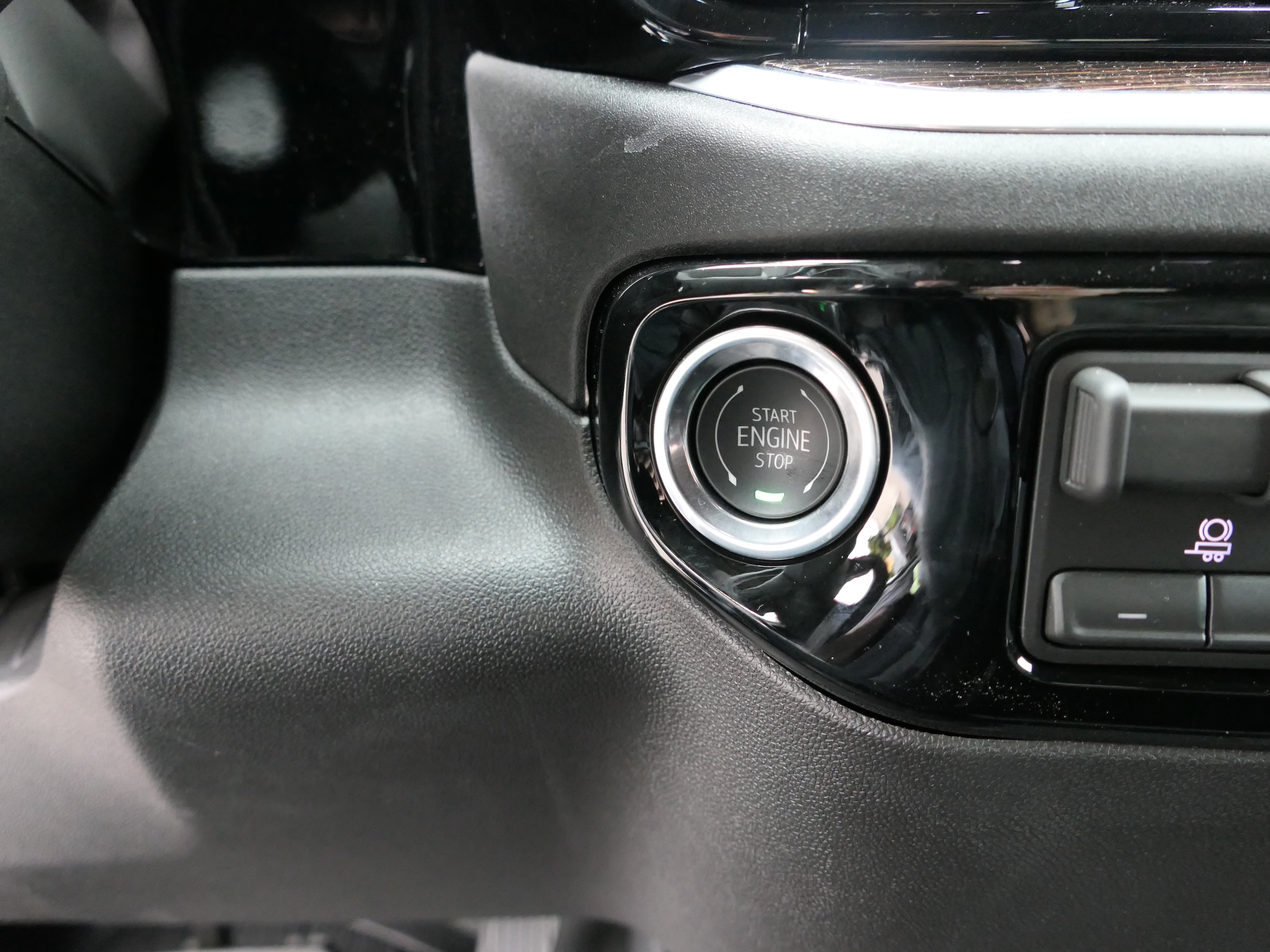 2026 GMC Sierra 1500 SLE - Photo 16