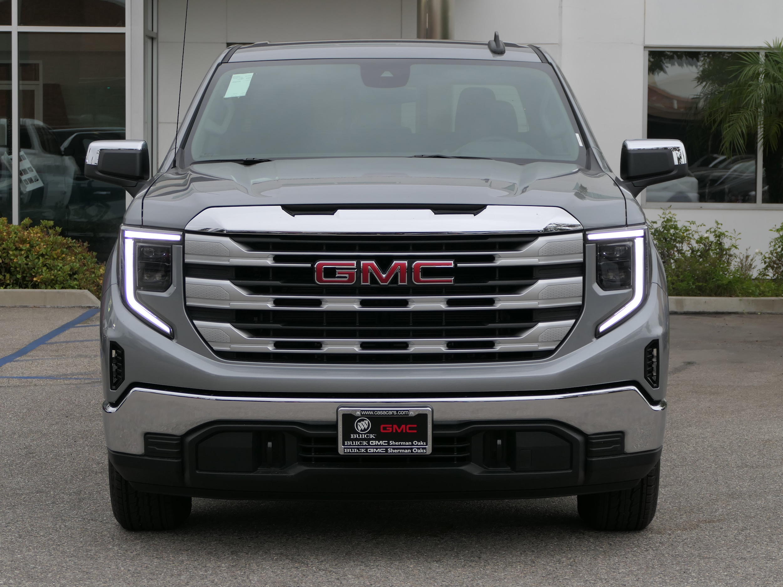 2026 GMC Sierra 1500 SLE - Photo 8