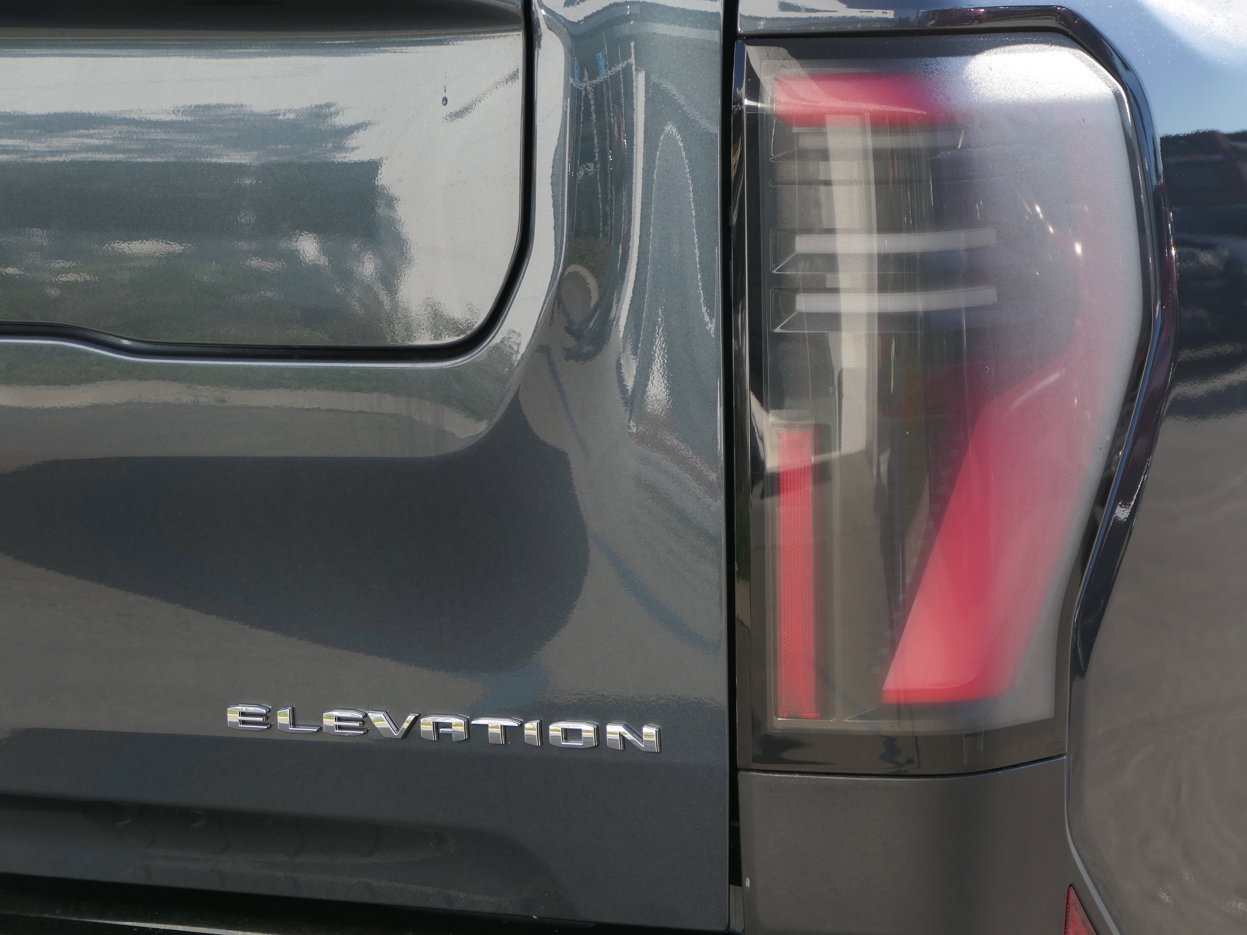 2026 GMC Sierra EV Elevation Standard Range photo 6