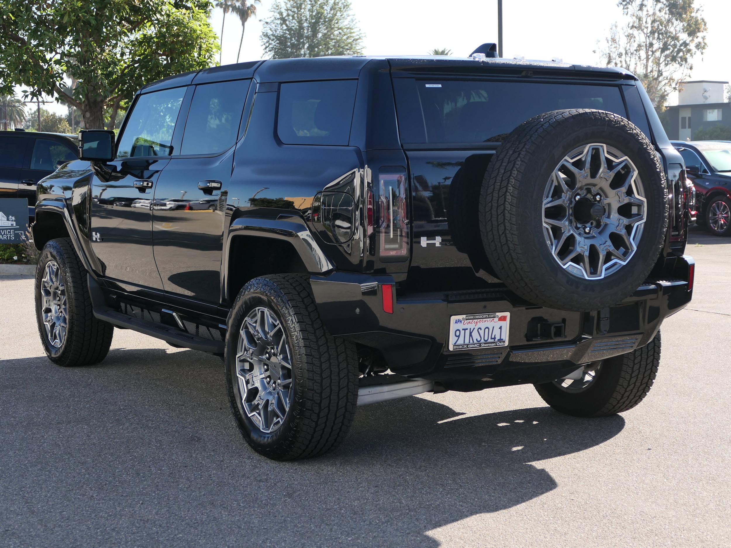 Used 2025 GMC HUMMER EV 3X with VIN 1GKB0RDC3SU103169 for sale in Los Angeles, CA