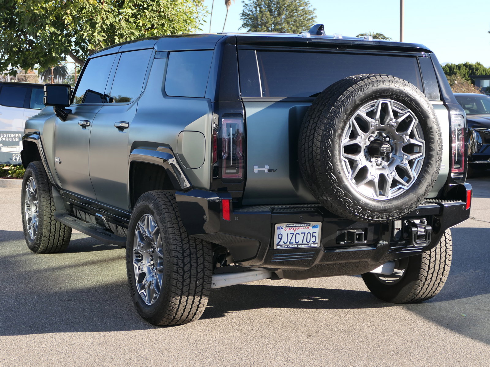 Used 2024 GMC HUMMER EV 3X with VIN 1GKB0RDC9RU100013 for sale in Sherman Oaks, CA