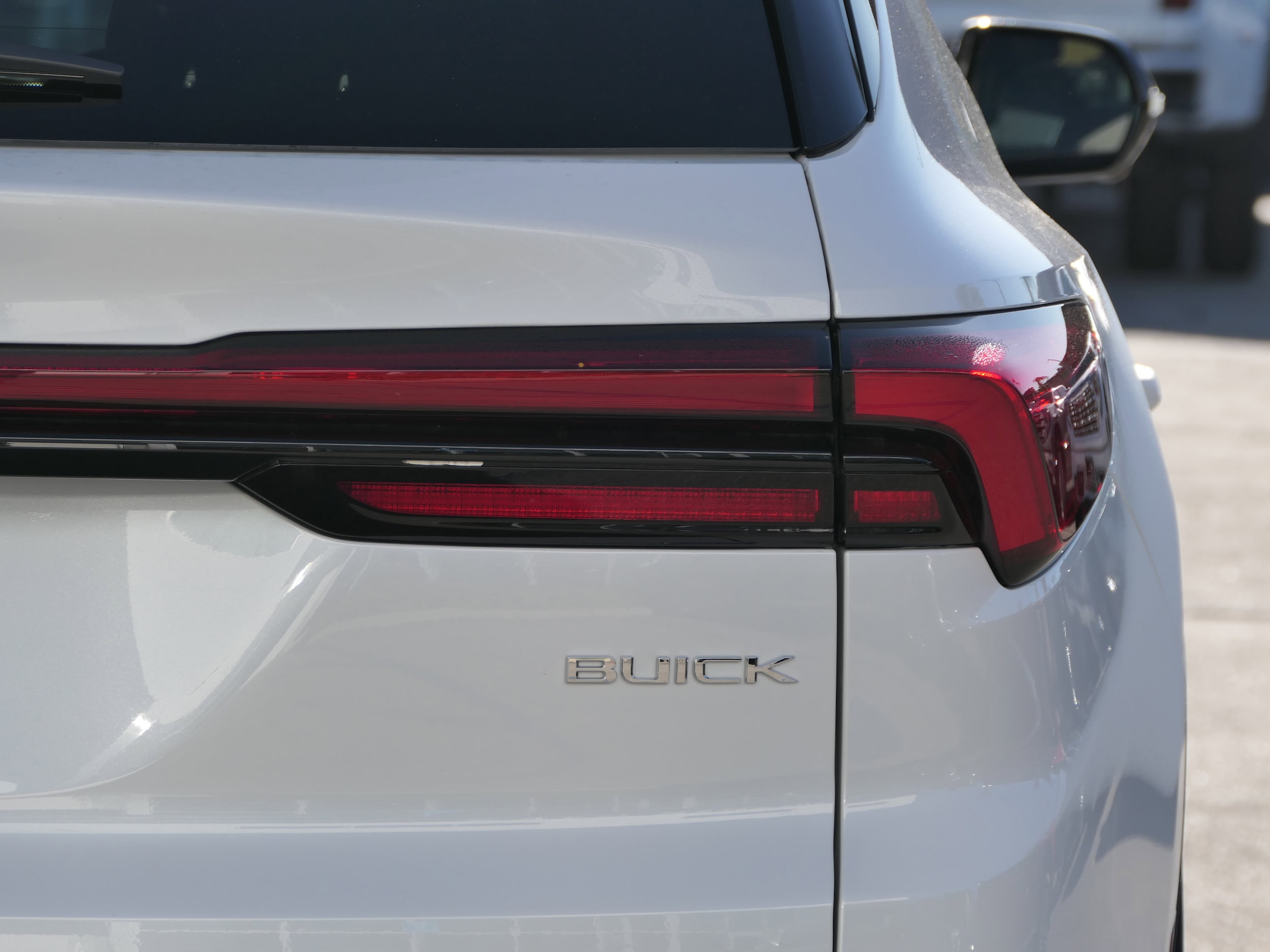 2026 Buick Enclave Sport Touring photo 4