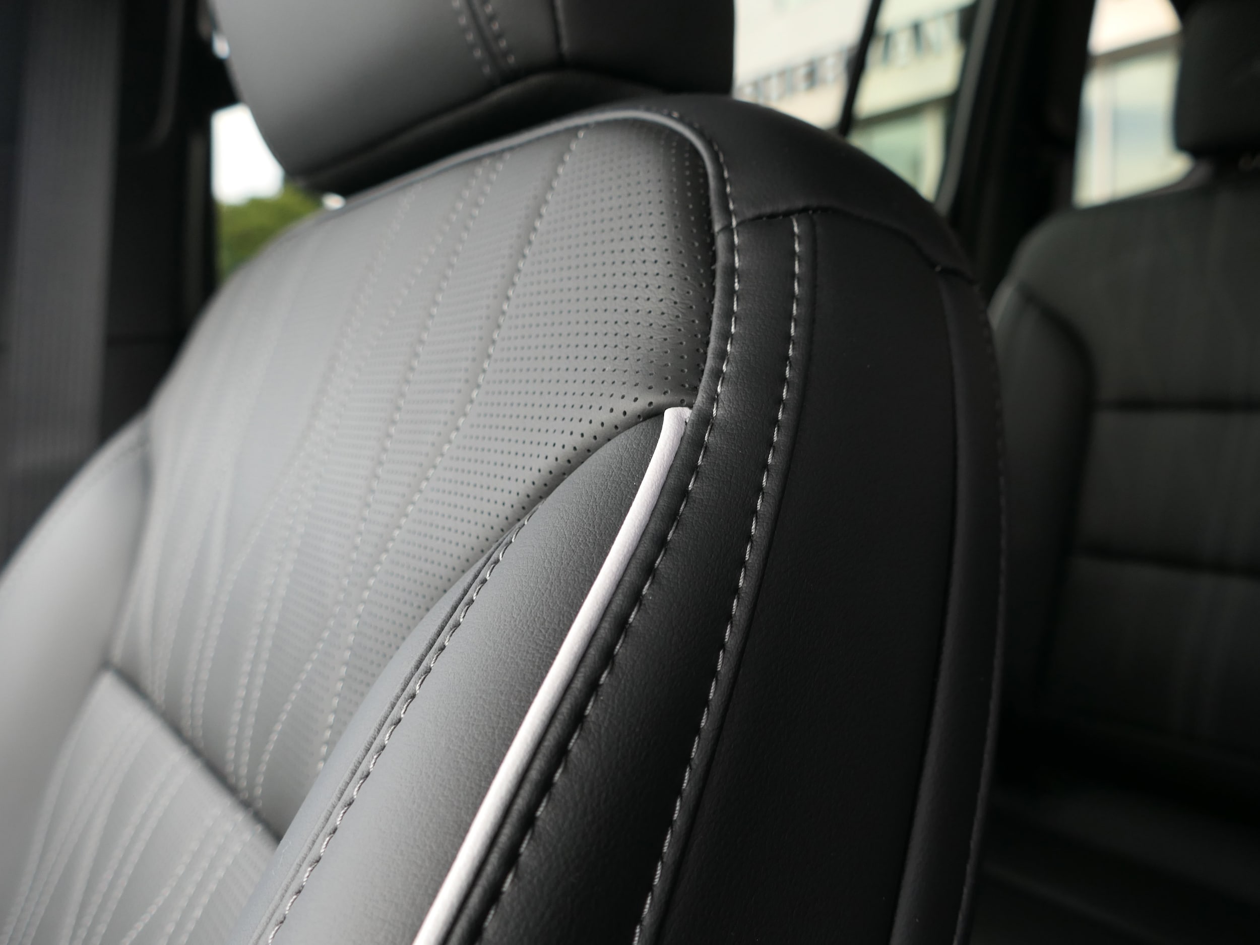 2026 Buick Enclave Avenir - Photo 13
