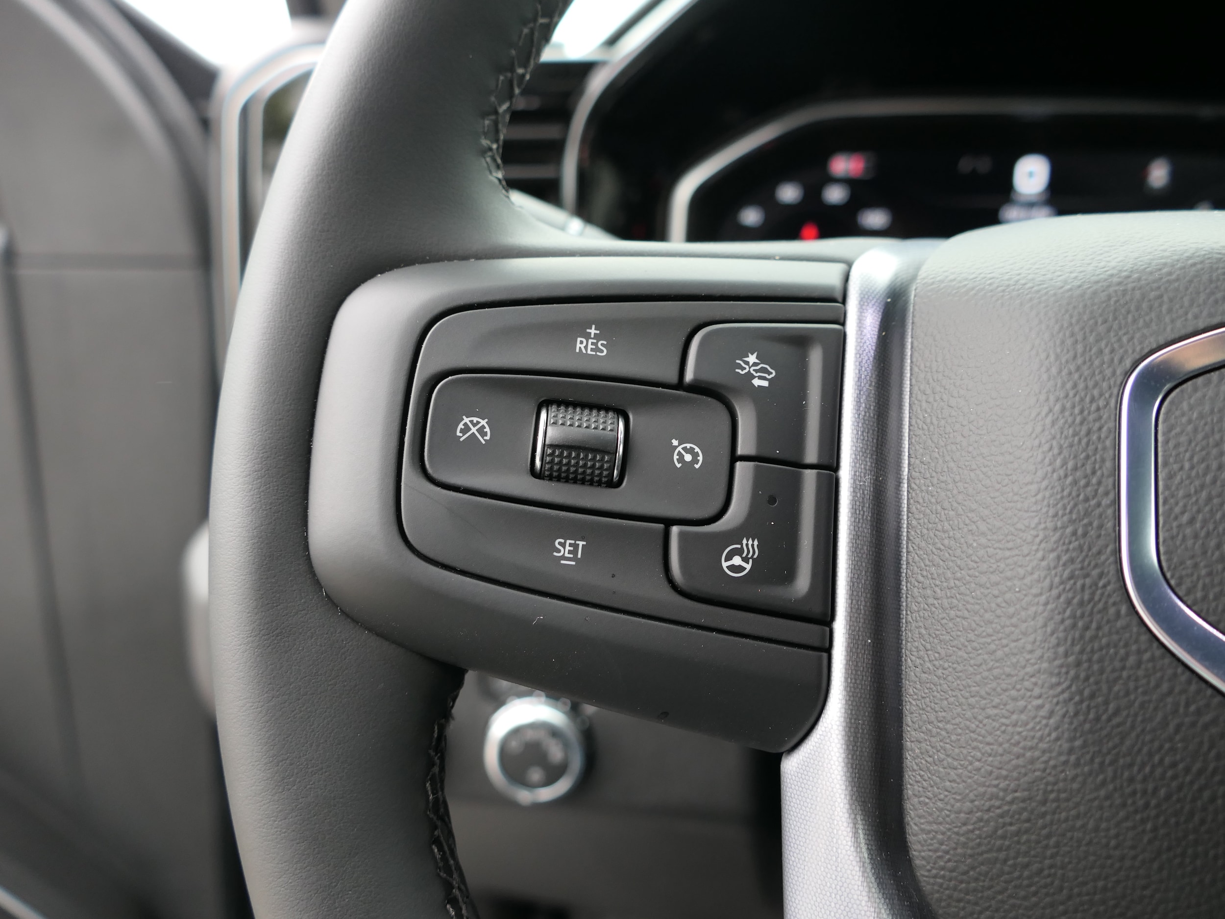 2026 GMC Sierra 1500 SLE - Photo 14